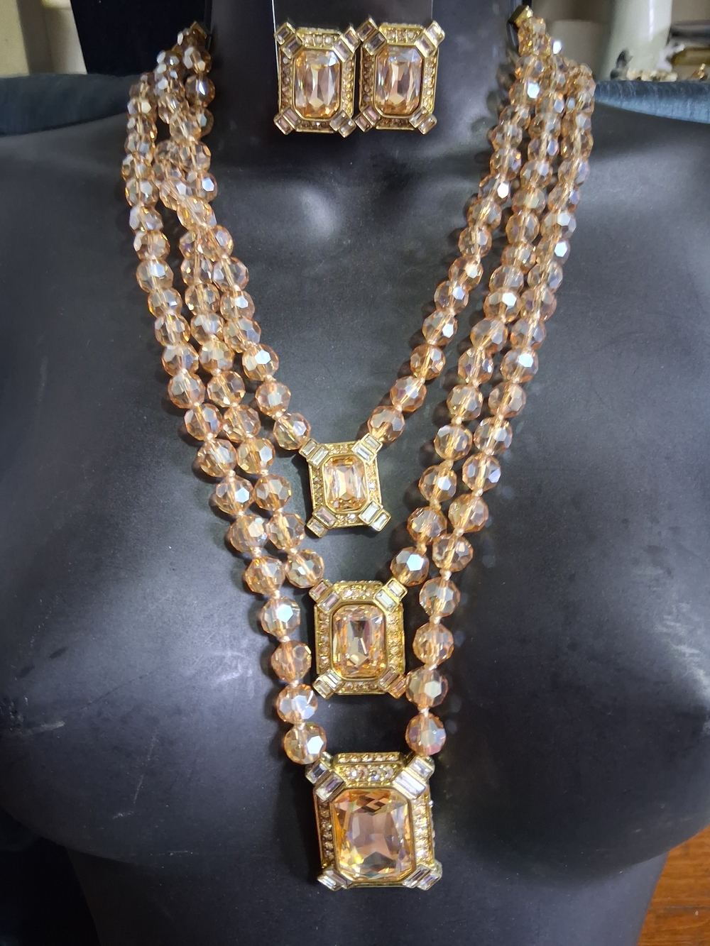 Heidi Daus Estate Splendor 3 Strand Necklace & Clip On Earrings Set Golden - Picture 1 of 6
